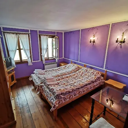 Pensión Hadji Neikovi 2*