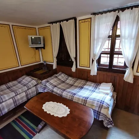 Hadji Neikovi 2* Koprivshtitsa